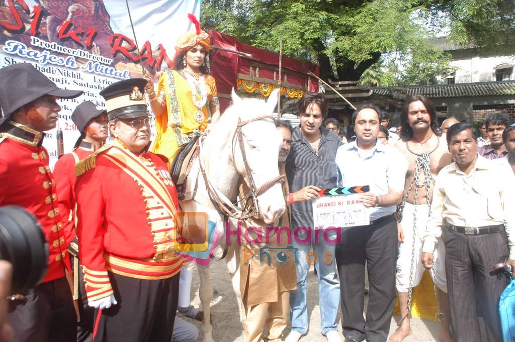 Rahul Roy, Meera on location of Jhansi Ki Rani film in Filmistan on 12th September 2008 