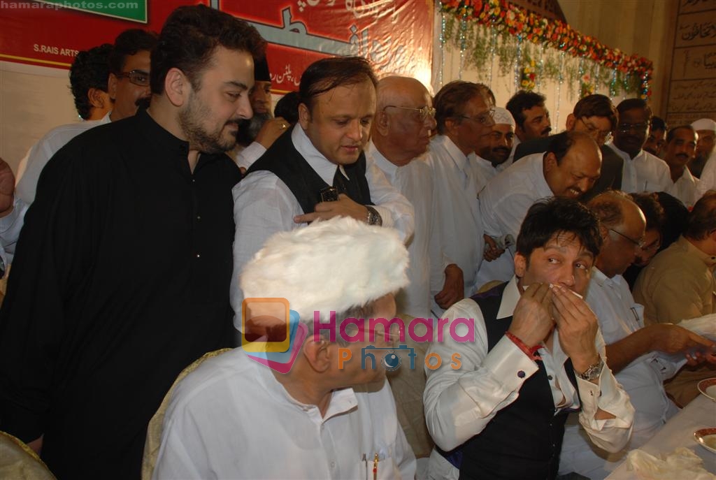 Adnan Sami at Sharad Pawars Iftar Party on 23rd September 2008 