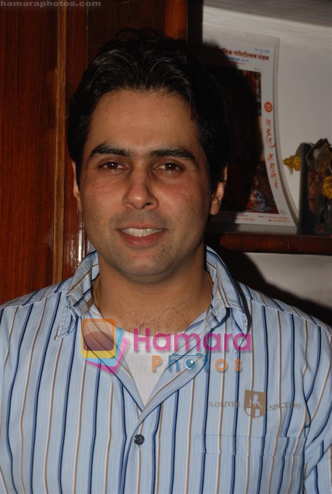 Aman Verma at Hrishikesh Pandey's son's Birthday Party in Kino's Cottage, Versova on 26th September 2008 