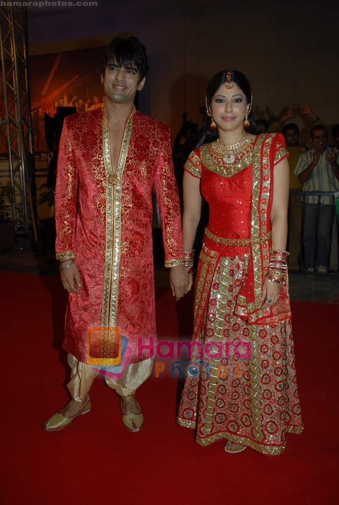Mohit Malik and Addite Shirwaikar at Nach Baliye 4 red carpet in Malad on 13th October 2008 