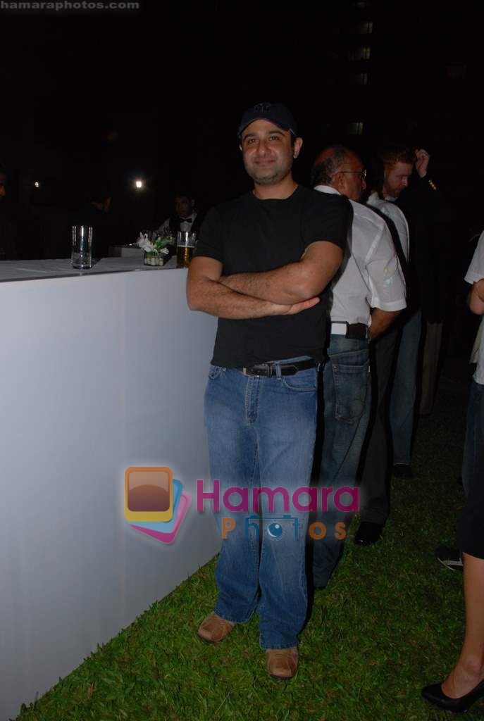 Vivek Mushran at Hollywood Reporter magazine bash in Taj Land's on 14th October 2008 