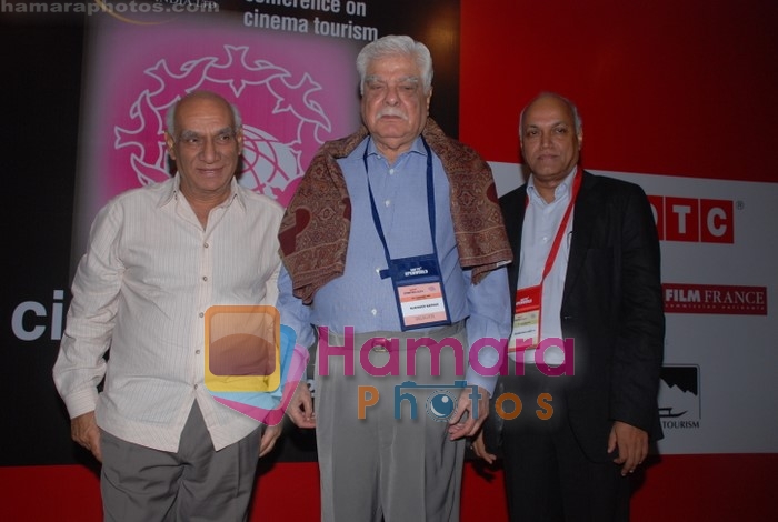 Yash Chopra, Surinder Kapoor, Manmohan Shetty at the 3rd annual conference on cinema tourismin The Leela Hotel, Andheri, Mumbai on 16th October 2008 