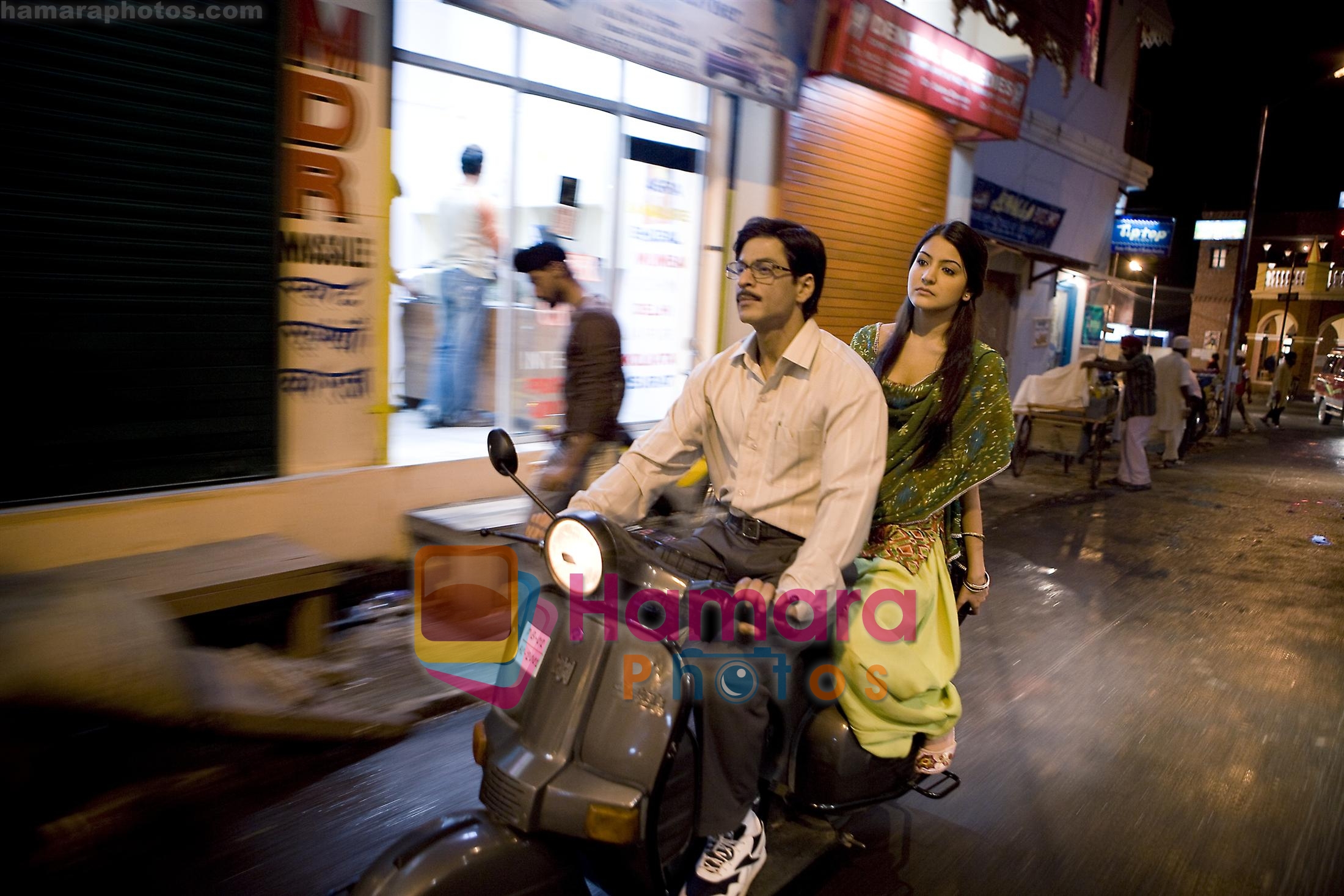 Rab Ne Bana Di Jodi Stills 