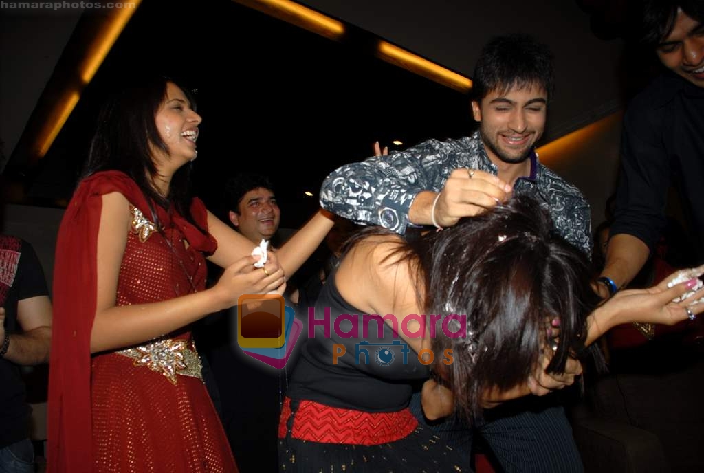Shaleen, Daljit Kaur at Shaleen and Daljit's birthday bash in D Ultimate Club on 15th November 2008 