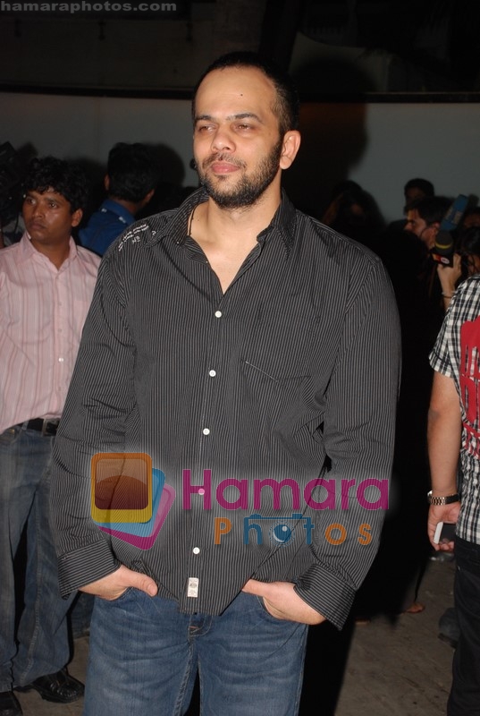 Rohit Shetty at Golmaal Returns success bash in Vie Lounge on 18th November 2008 