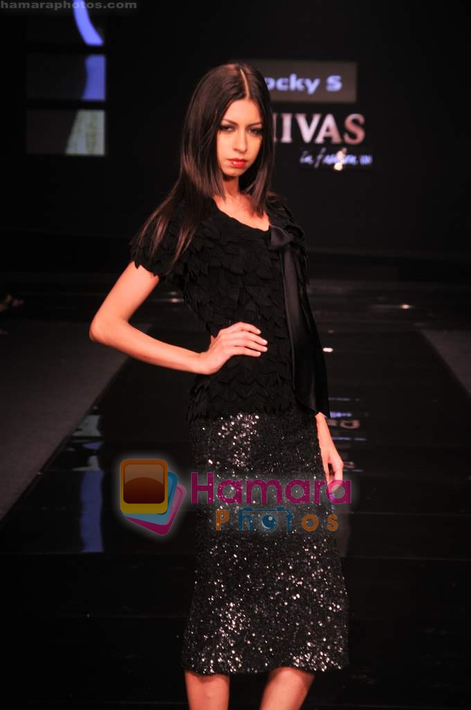 Model wallk the ramp for Rocky S at Chivas Fashion tour in Delhi on 19th November 2008