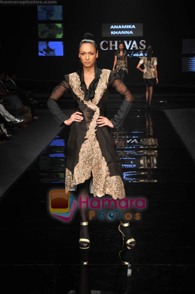 Model wallk the ramp for Anamika Khanna at Chivas Fashion tour in Delhi on 19th November 2008