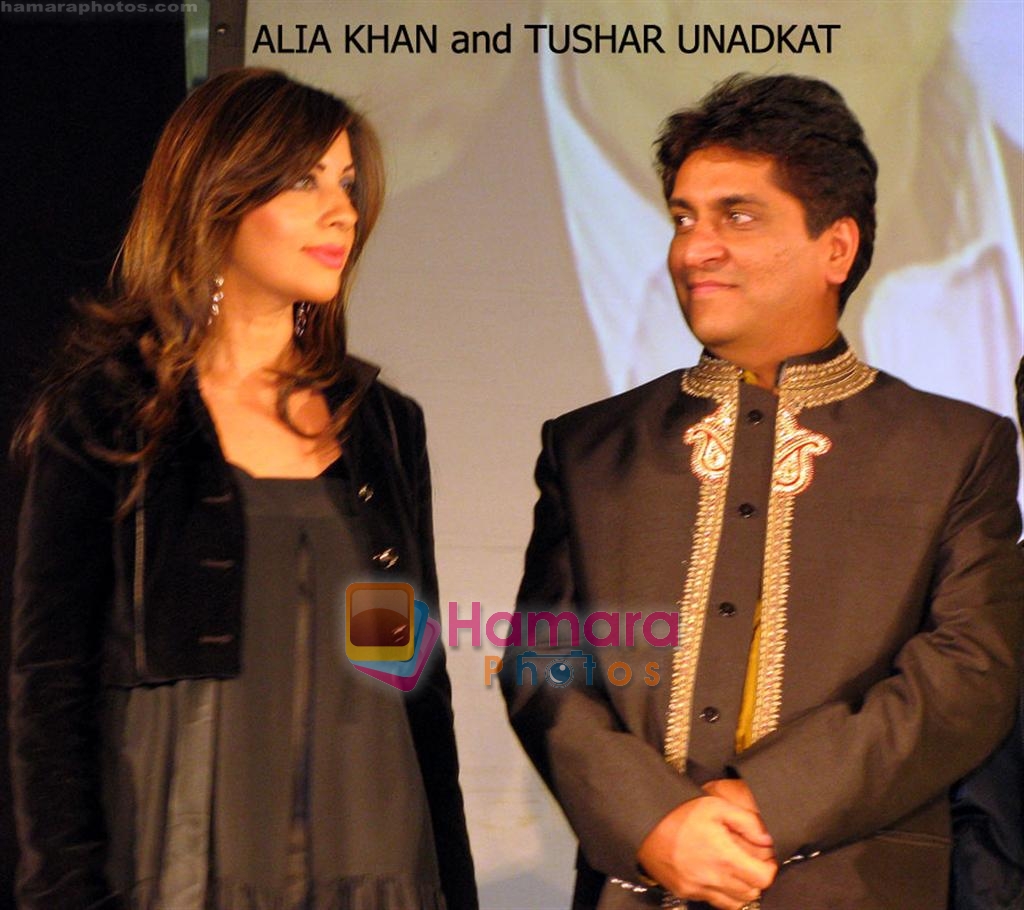Alia Khan, Tushar Unadkat at the Bollwood Fashion Event of Masala Weedings on 23rd November 2008 
