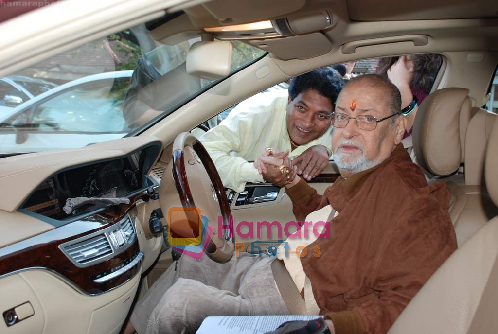 Shammi Kapoor at peace march protest in Mantralaya on 2nd December 2008