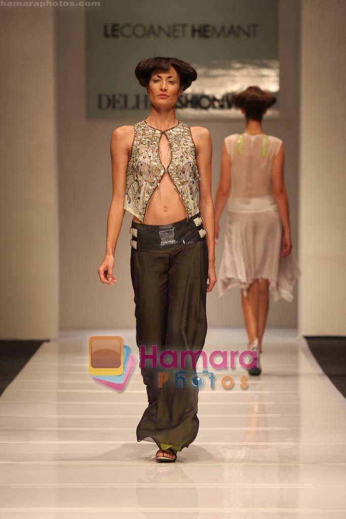 Model walk the ramp for Lecoanet Hemant at Delhi Fashion Week on 3rd December 2008 