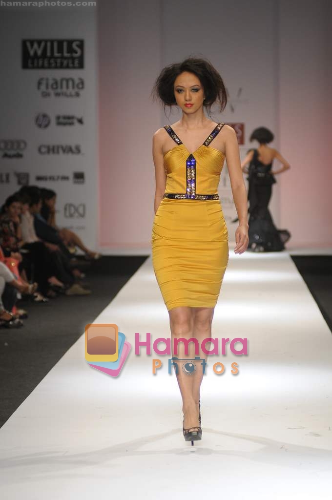 Model walk the ramp for Umesh Vashisht at Wills Fashion Week 