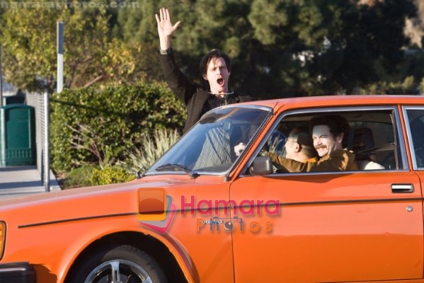 Jim Carrey, Danny Masterson, Aaron Takahashi in still from the movie Yes Man