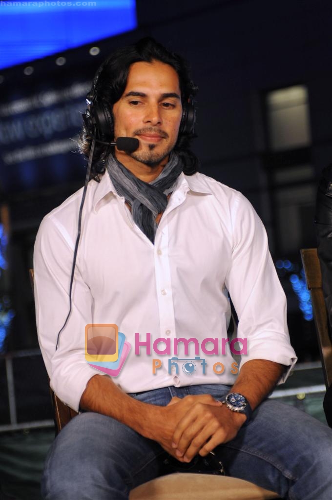 Bollywood star Dino Morea participates in an interview before the game between the Sacramento Kings and the Los Angeles Lakers in The Staples Center, Los Angeles, California on 23rd November 2008