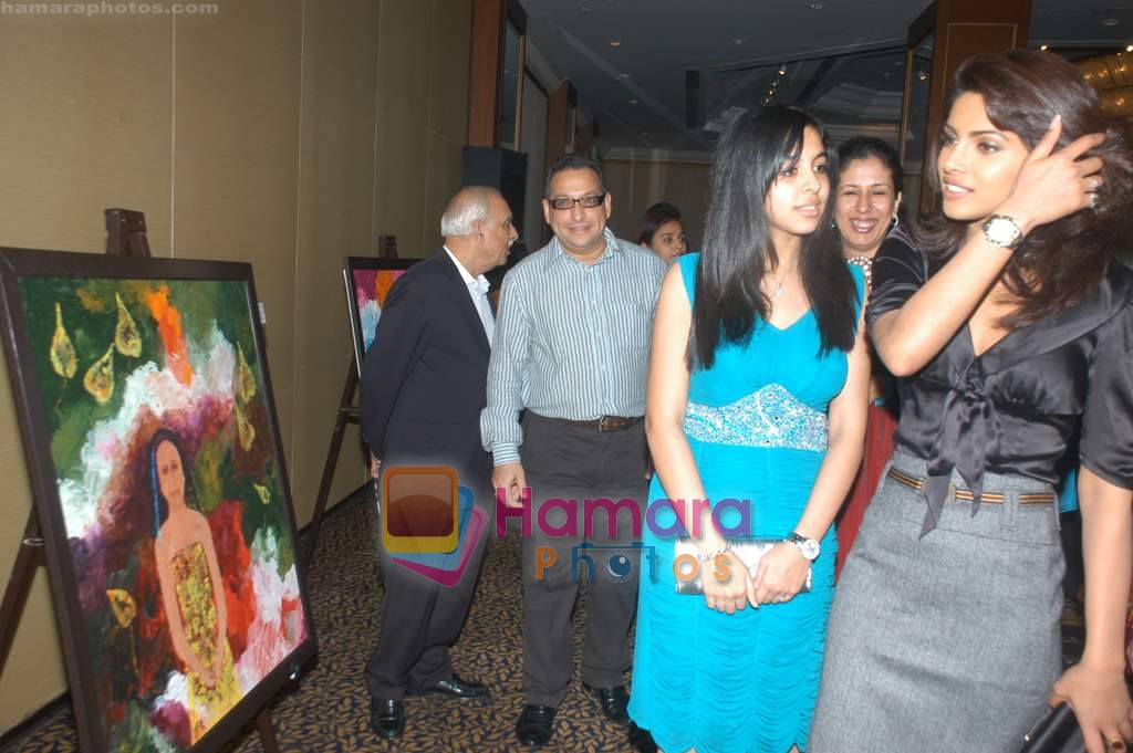 Priyanka Chopra at Ayushi Mahajan art event in Leela Hotel on 15th December 2008 