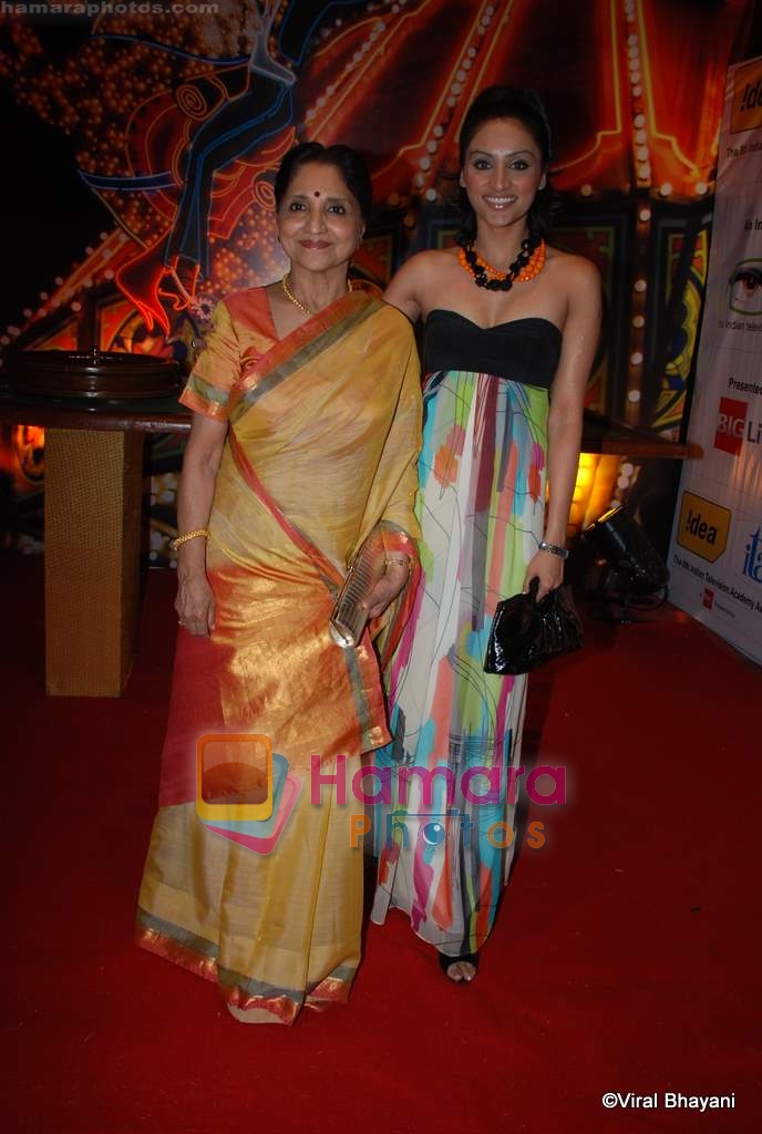 Purbi Joshi, Sarita Joshi at ITA Awards on 14th December 2008 