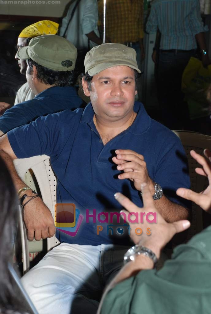 Suresh Menon at Gold TV Awards practice session  in Versova on 16th December 2008 