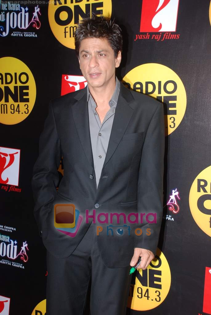 Shahrukh Khan at Radio One 94.3 FM competition on 20th December 2008 