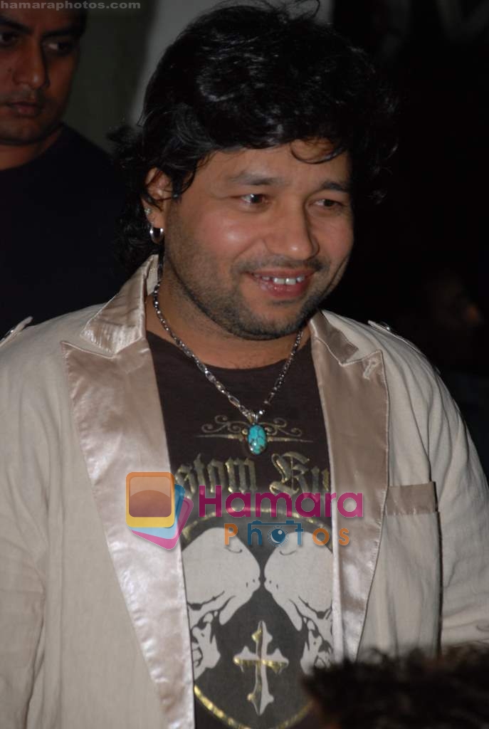 Kailash Kher at Victory film music launch in Vie Lounge on 28th December 2008 