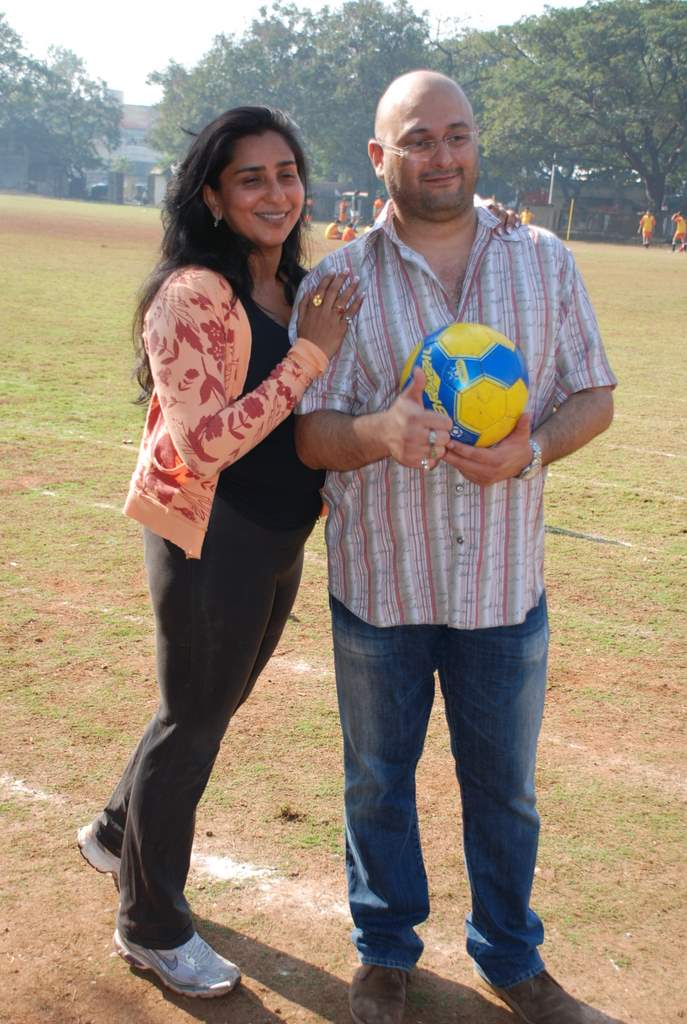 Raju Singh and wife Sherley Singh at the event to promote football training at Jamnabhai  grounds in juhu on 29th December 2008 