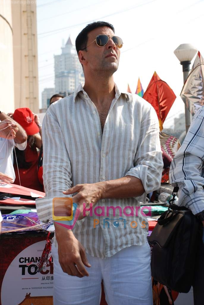 Akshay Kumar flies kites on occasion of Makar Sankranti in Roxy Cinema on 14th Jan 2009 