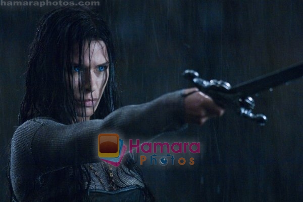 Rhona Mitra in still from the movie Underworld - Rise of the Lycans 