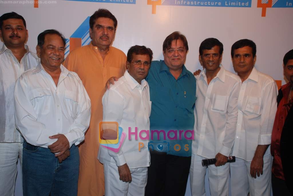 Raza Murad, Abbas Burmawalla, Anil Nagrath, Mustan Burmawalla at the celebration of Anil Nagrath's 25 years in Bollywood in Time and Again on 16th Jan 2009 