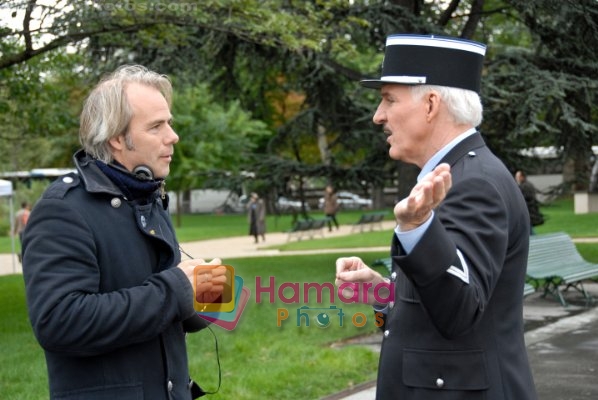 Steve Martin, Harald Zwart in still from the movie Pink Panther 2