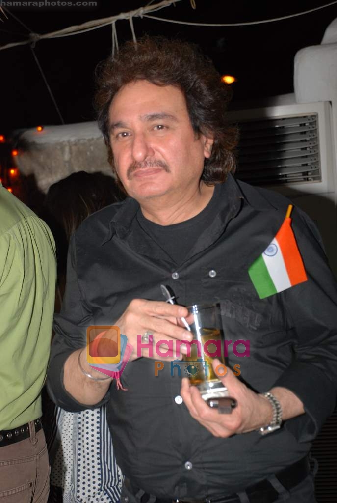  at Nisha Jamwal's Independence theme bash in association with Carlsberg in Olive on 28th Jan 2009 