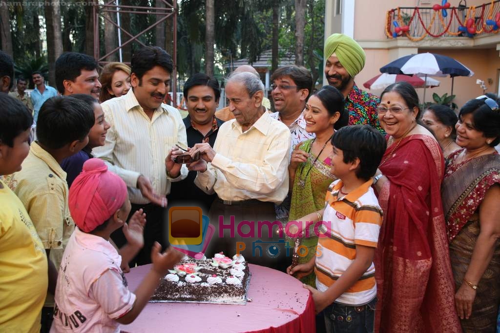 at Tarak Mehta Ka Oolta Chashma TV show success celebrations on location in Filmcity on 4th Feb 2009 