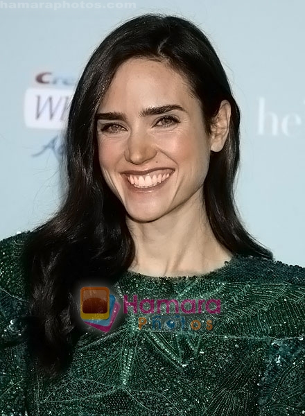 Jennifer Connelly  arrives at the Los Angeles Premiere of the movie He's Just Not That Into You at Grauman's Chinese Theatre on February 2, 2009 in Los Angeles, California