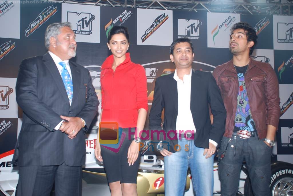 Vijay Mallya, Deepika Padukone, VJ Ranvijay at Force India-MTV Kingfisher F1 show launch in Taj Land's End on 10th Feb 2009 