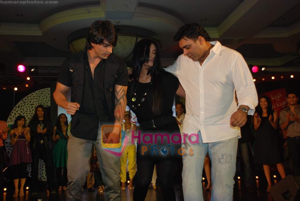 Karan Singh Grover, Shweta Tiwari, Ram Kapoor at Jhalak Dikhhla Jaa season 3 on 11th Feb 2009 