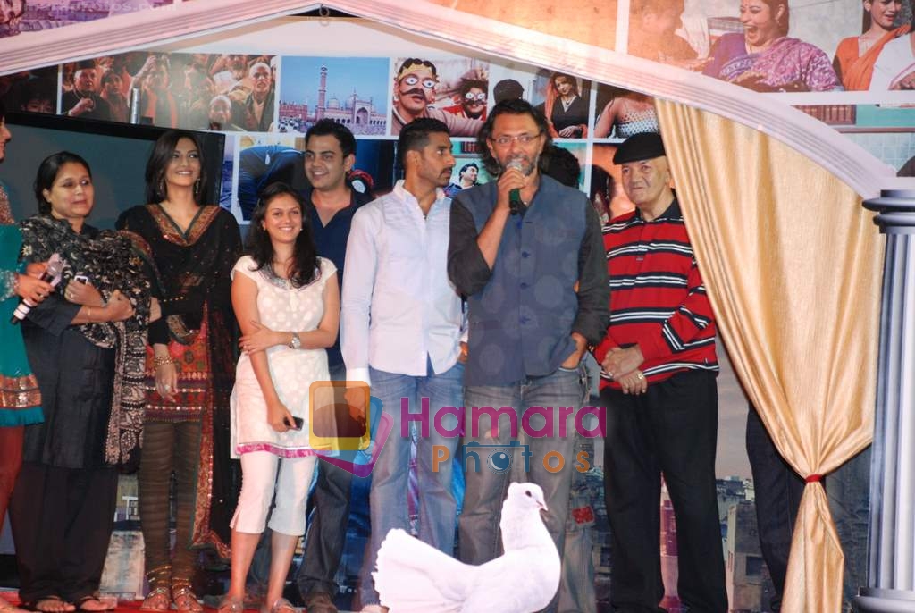 Abhishek Bachchan, Rakeysh Omprakash Mehra, Sonam Kapoor, Cyrus Sahukar, Supriya Pathak, Prem Chopra at Delhi 6 press meet in Inorbit Mall on 13th Feb 2009 
