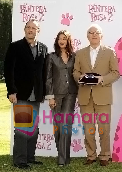 Jean Reno, Steve Martin, Aishwarya Rai at the movie PINK PANTHER 2 photocoll, at the French Embassy Residence on February 11, 2009 in Madrid, Spain