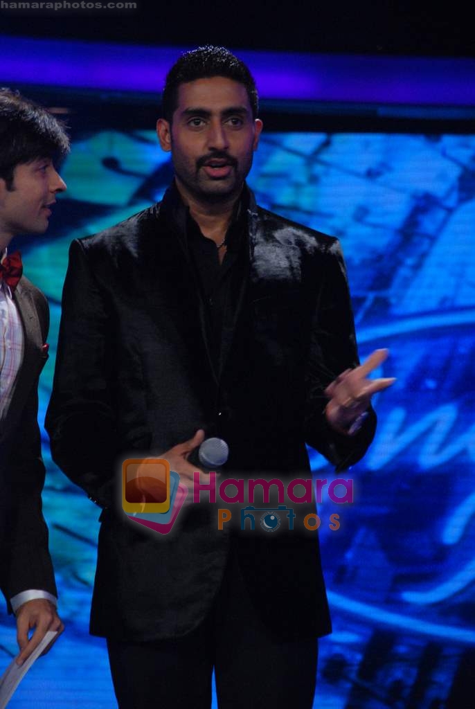 Abhishek Bachchan at Delhi 6 promotions on Indian Idol sets in RK Studios on 14th Feb 2009 