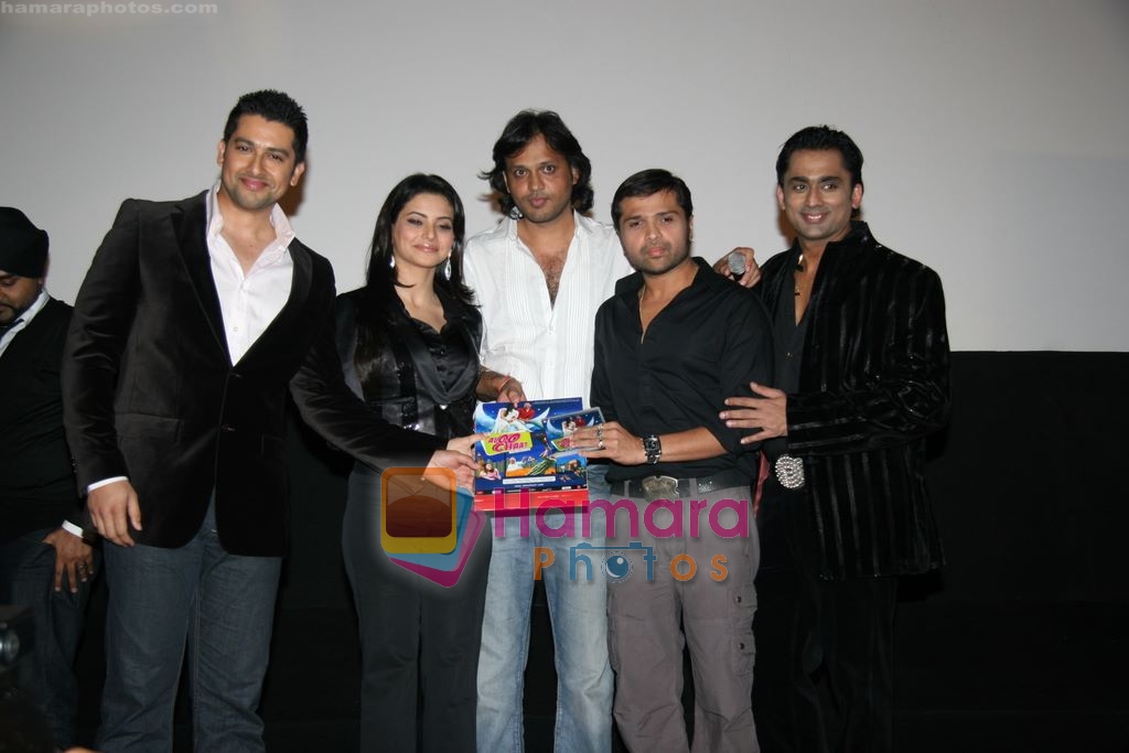 Aftab Shivdasani, Aamna Shariff, Himesh Reshammiya, Anuj Saxena at Aloo chaat music launch in Cinemax, Andheri, Mumbai on 20th Feb 2009 