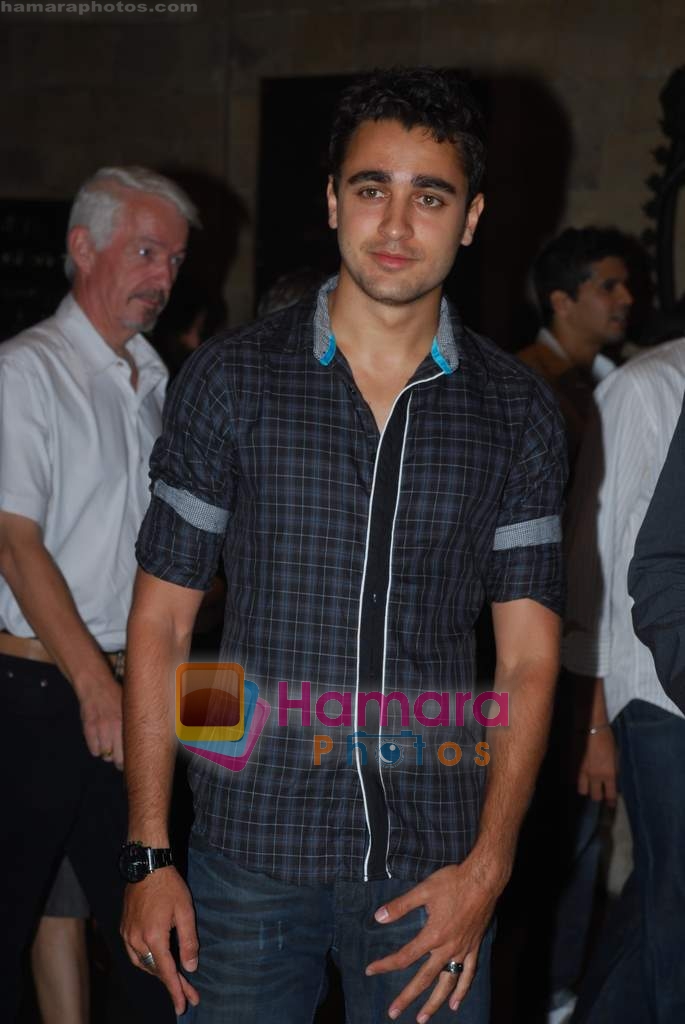 Imran Khan at stand up comedian Vir Das show in Tata Theatre, NCPA on 22nd Feb 2009 