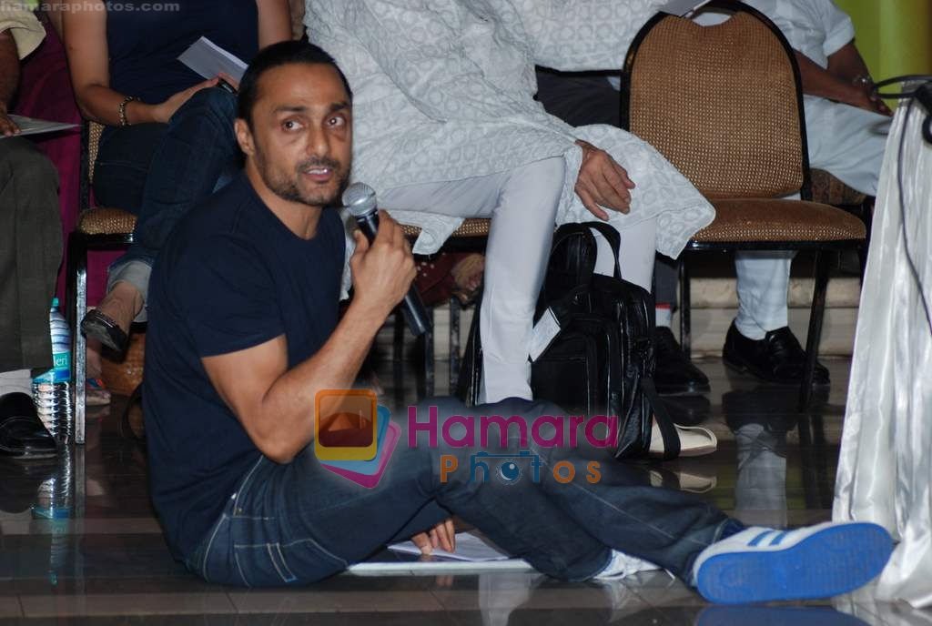 Rahul Bose at GOG Ngo event in CCI on 19th March 2009 