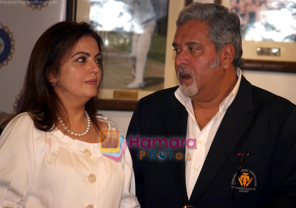 Neeta Ambani, Vijay Mallya at IPL press meet on 22nd March 2009