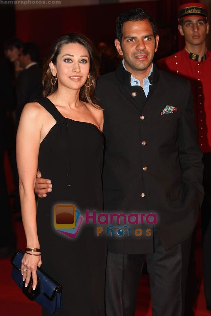 Karisma Kapoor and Sanjay Kapur at The Cartier International Dubai Polo Challenge in Desert Palm Hotel on 27th March 2009 