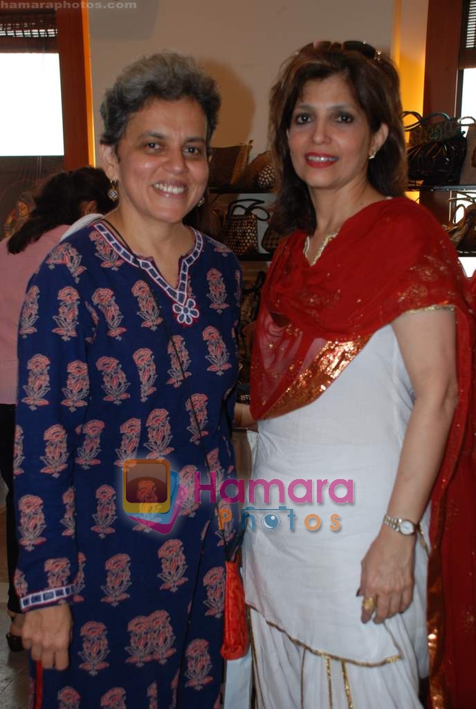 at Designer Mandi - exhibition by 30 designers on 4th April 2009 