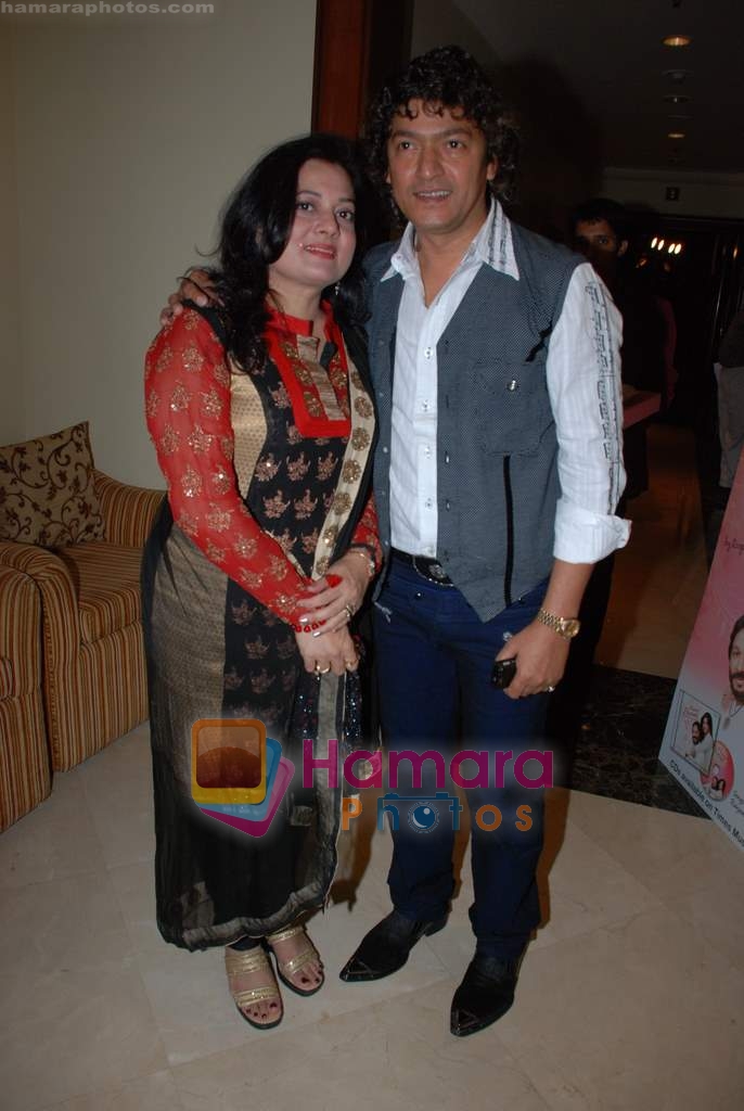 Aadesh Shrivastav at the launch of Roopkumar and Sonali Rathod's new album _Mann Pasand_ on 8th April 2009 