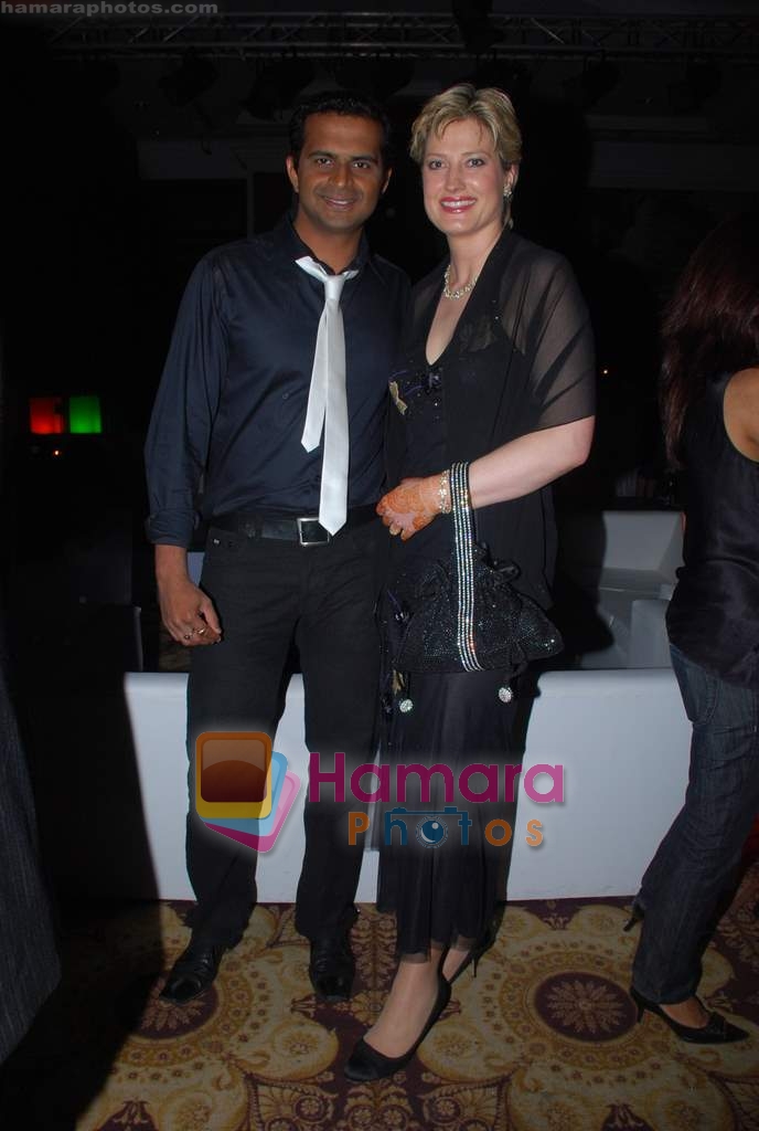 Siddharth Kannan at Swarovski fashion show in Taj Land's End on 17th April 2009 