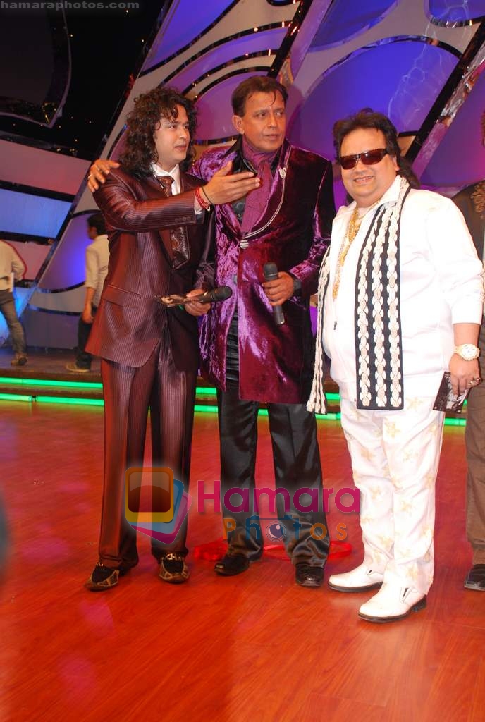 Raja Hasan, Mithun Chakraborty, Bappi Lahiri at Raja Hasan's album launch in Worli on 20th April 2009 