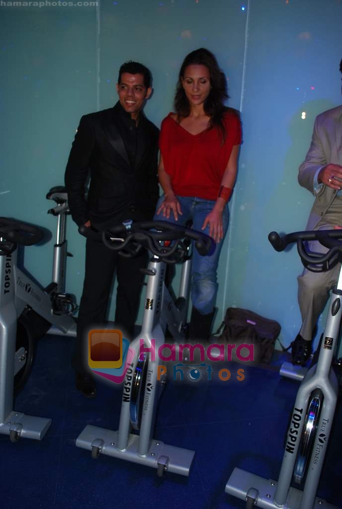 Rosa Catalano at Baqar's Spinnathon event in True fitness Spa on 19th May 2009 