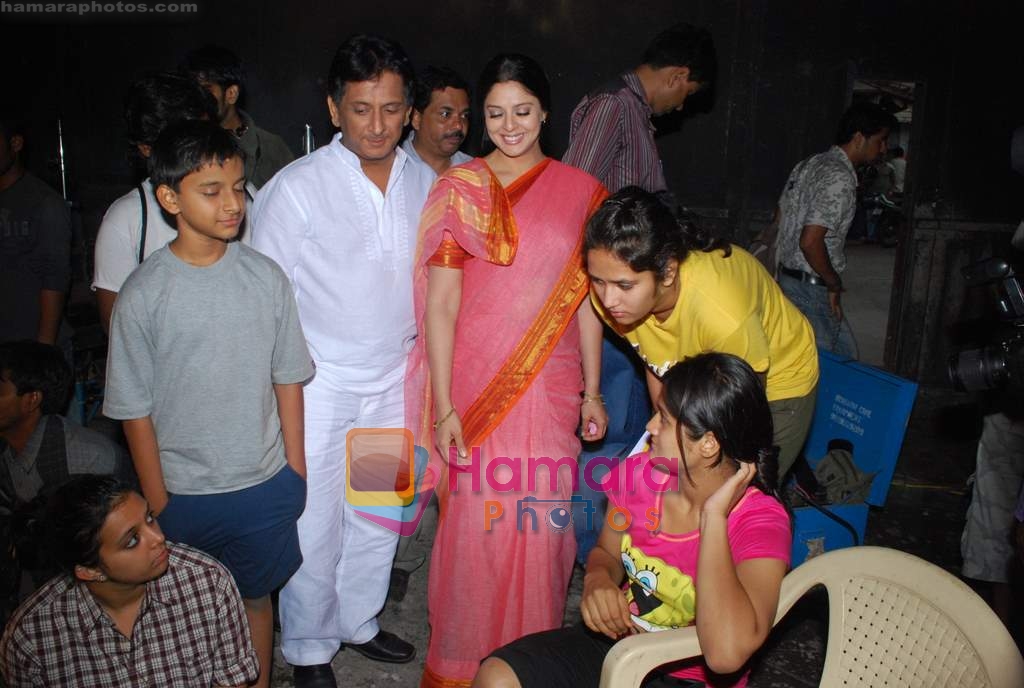 Nagma shoots for Sach Sach Kehta music video with Anil Kant in Filmistan on 19th May 2009 