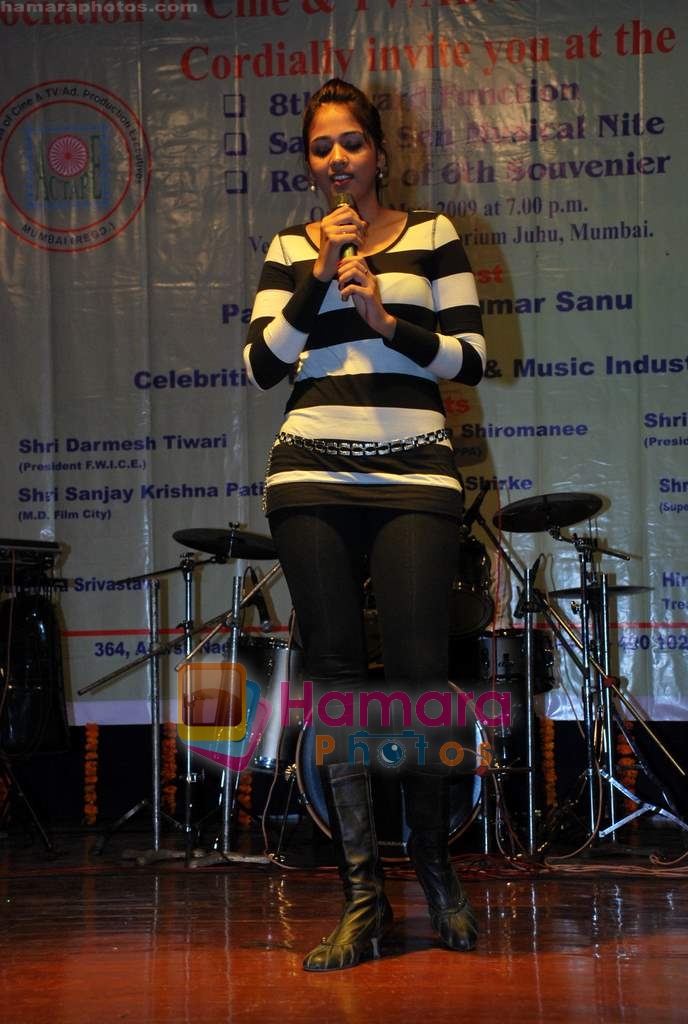 Mauli Dave at Sameer Sen's musical night in Isckon on 23rd May 2009 