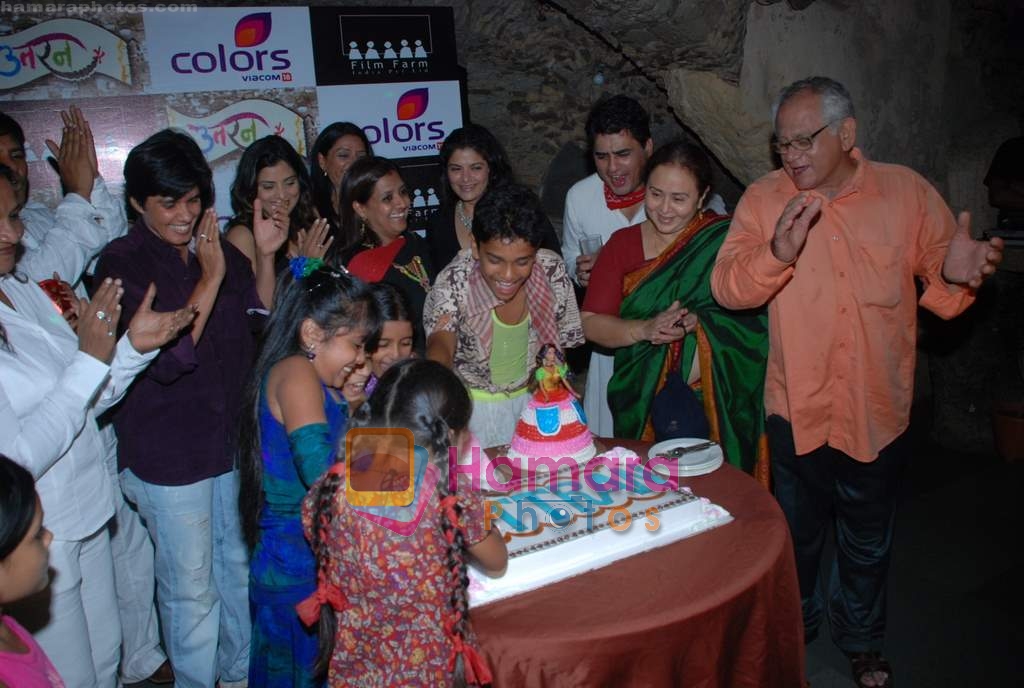 Ishita, Sparsh at the success party of Uttran in Colors on 24th May 2009  