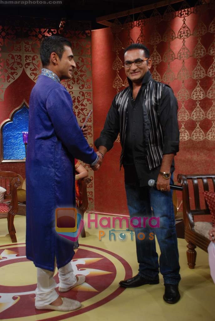 Abhijeet, Mohnish Behl at Star Vivaah on location in Filmistan on 27th May 2009 