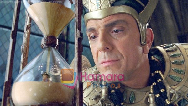 Hank Azaria, Owen Wilson in still from the movie Night at the Museum - Battle of the Smithsonian